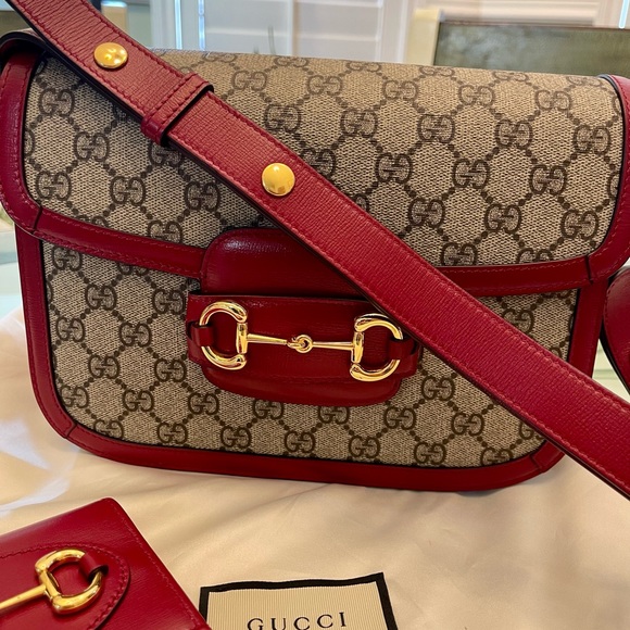 Gucci Authentic Purse - Picture 5 of 15